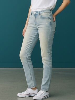 GAP, Skinny Roll Up Jean in Bleached Blue, size 10/30